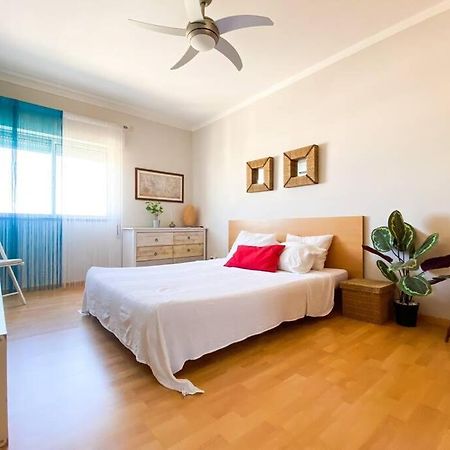 One Bed Cozy In The Center, 1Min From Train Station Apartment Olhao Exterior photo