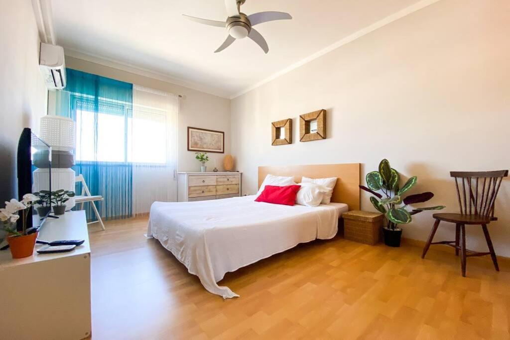 One Bed Cozy In The Center, 1Min From Train Station Apartment Olhao Exterior photo